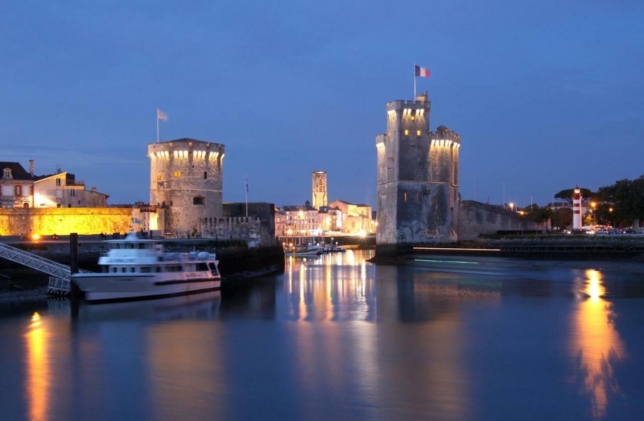 Hotel Bateau Haut Standing Privative - Nuit à Quai Port La Rochelle à La Rochelle  Extérieur photo